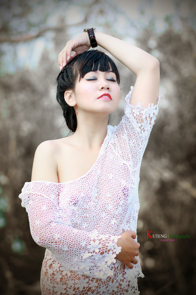 巨大女奧特曼斗美戰(zhàn)神