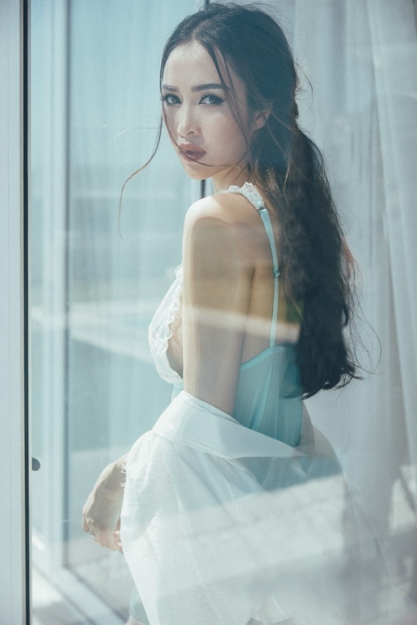 一個和四個電影