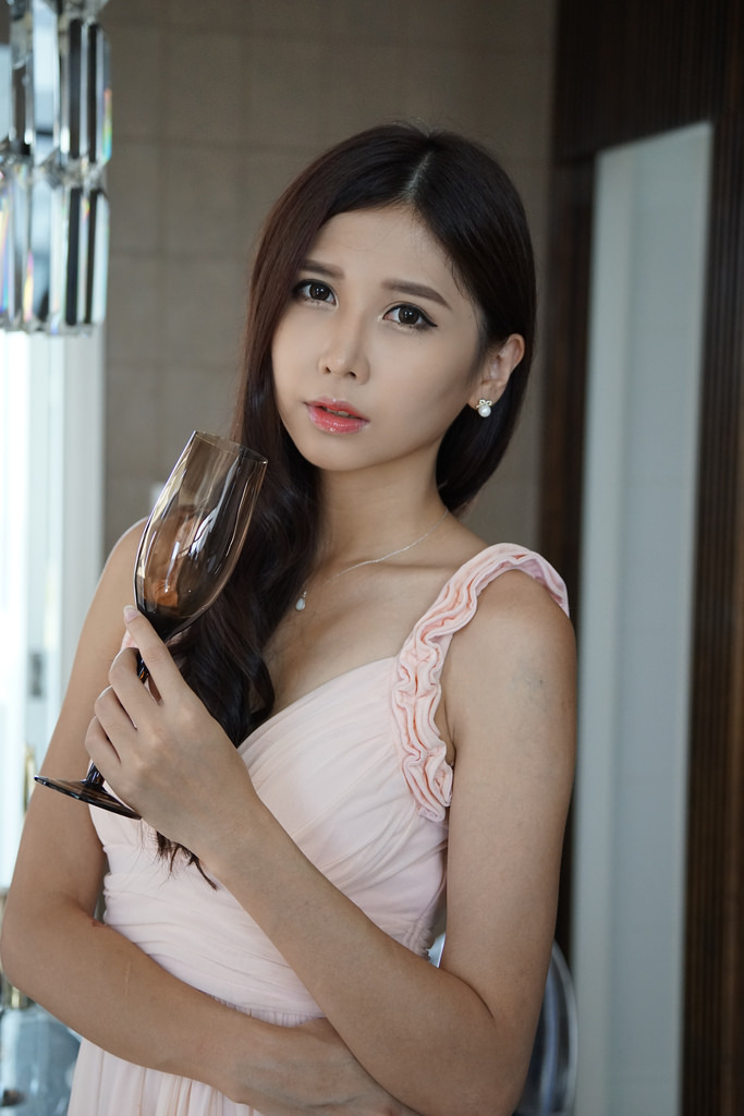 美女被艸在線觀看
