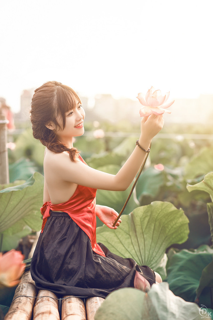 蜜桃兄妹免費(fèi)觀看